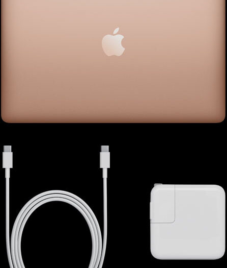 Mac Book Airが届きました